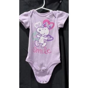 Adorable Snoopy Baby Bodysuit - Purple